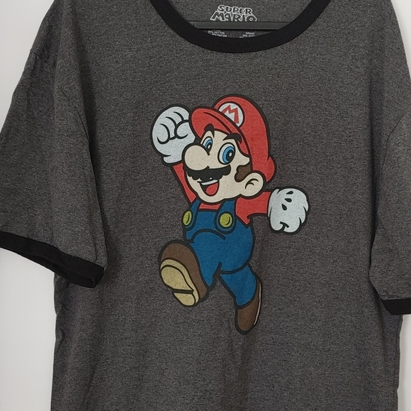 Nintendo Super Mario Shirt - Picture 1 of 4